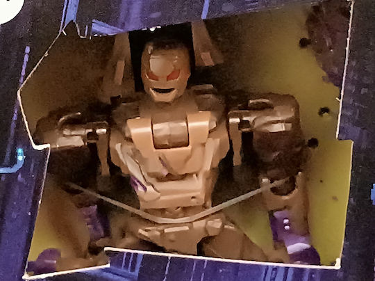 Φιγούρα Δράσης Generations Legacy Transformers Core Class - Infernac Universe Geocron 9εκ.