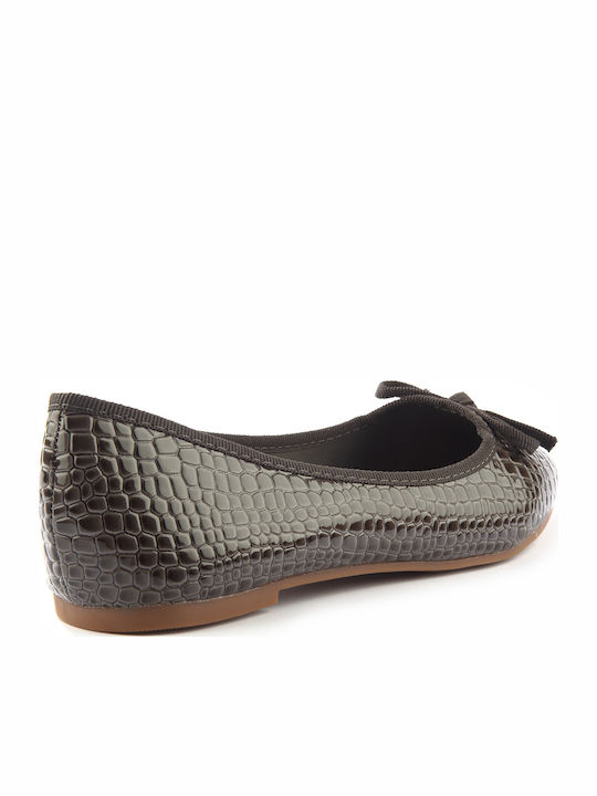 Patent Leather Pointy Ballerinas Crocodile Gray