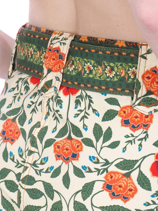 Femei Pantaloni scurți Beige-green