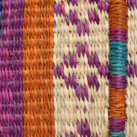 Wanddekoration Fächer Handgefertigt Lila aus Korbweide Material 45x29cm