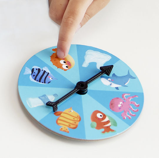Hape Дървена Игра Риболов Save the Seas за 2+ Години (Различни Видове) 1 бр