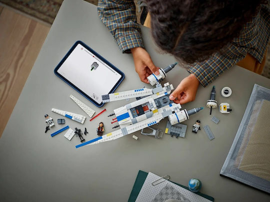 LEGO Star Wars Rebel U-Wing Starfighter за 8+ Години 594 Бройки