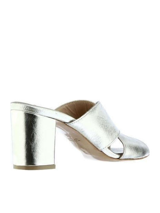 Leder Mules mit Absatz in Silber Farbe