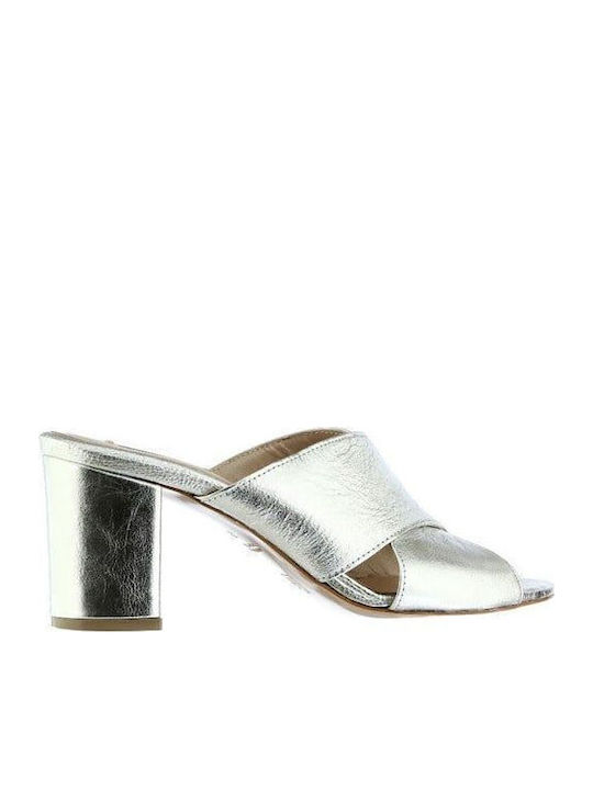 Leder Mules mit Absatz in Silber Farbe
