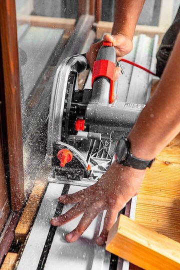 Graphite 58G495 Plunge Circular Saw 1200W with Speed Control and with Dust Extraction System