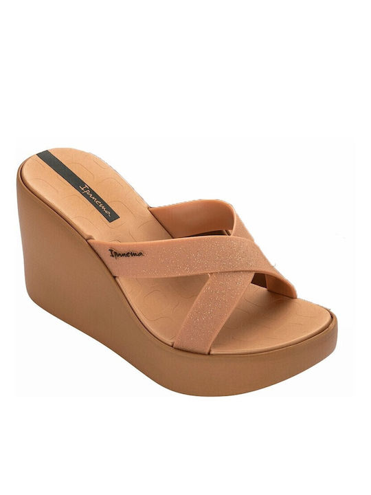 Colore Fem Flip Flops with Platform in Beige Colour