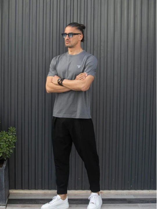 T-shirt Grey