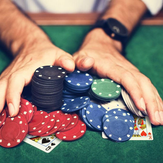 Relaxdays Σετ 200 Μάρκες Poker 20mm / 4gr με 2 Τράπουλες