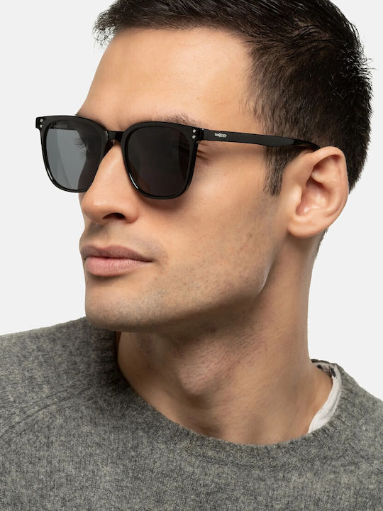 Smooder Unisex Sonnenbrille mit Schwarz Kunststoff Gestell und Schwarz Linse KKS01