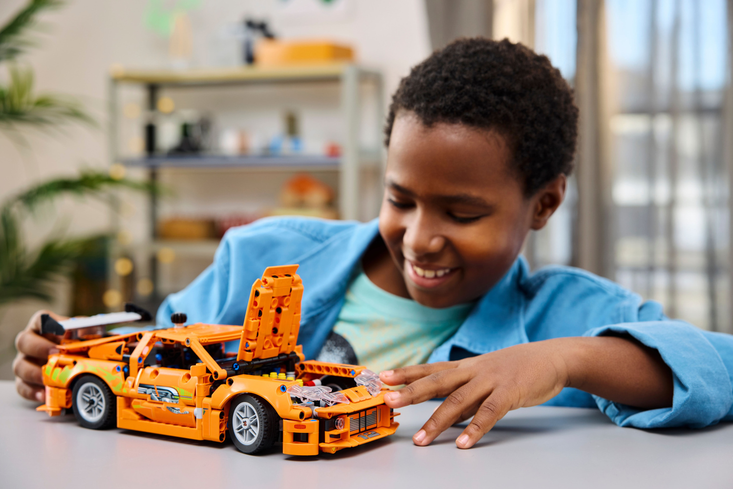LEGO Technic Fast And Furious Toyota Supra Mk4 Pentru 9+ Ani 810