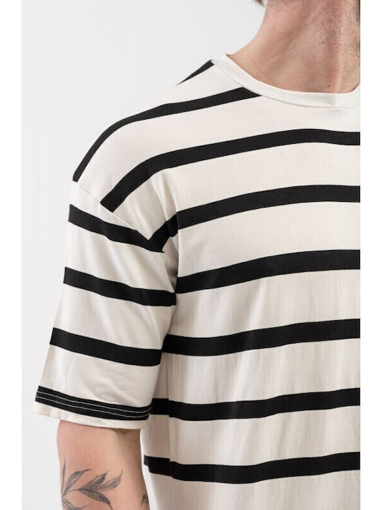 T-shirt White