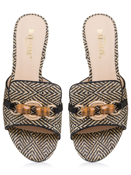 Leather Mules with Chunky Heel in Black Color
