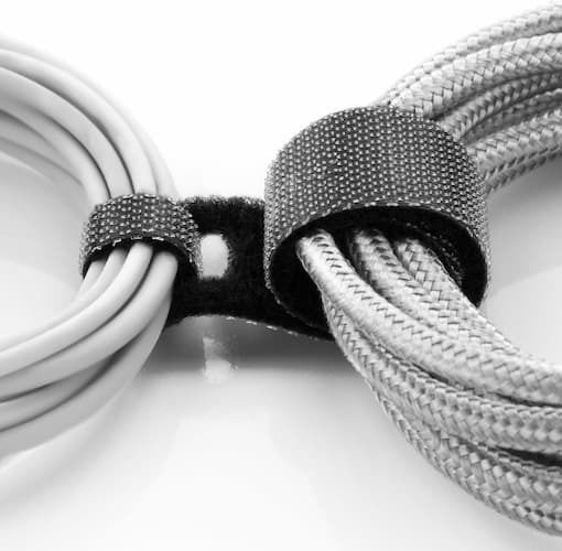 DeleyCON Kabelbinder Kunststoff x12mm in Schwarz Farbe (50 Stück)