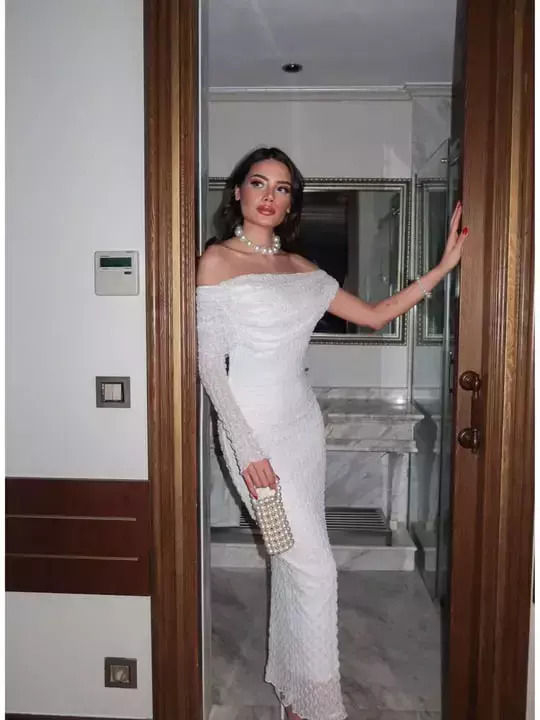 Maxi Damenkleid Für Hochzeit - Taufe Mit Tüll Weiß
