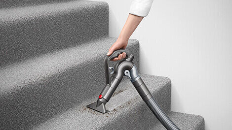 Dyson Big Ball Multifloor 2 Aspirator 700W cu bol 1.8lt Argintie
