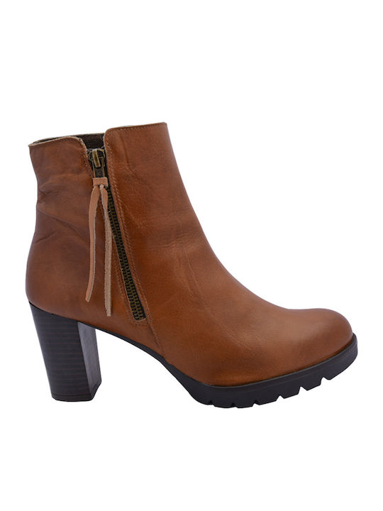 Marila Footwear