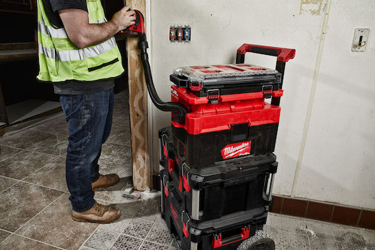 Milwaukee 4933478187 Rechargeable Vacuum Wet / Dry Without Charger and Battery with Plastic Bin 9.5lt