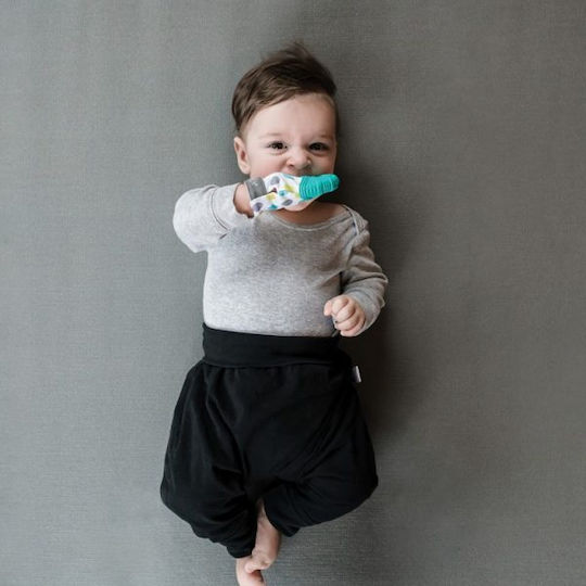 Bbluv Teething Glove made of Silicone for 3 m+ Lime