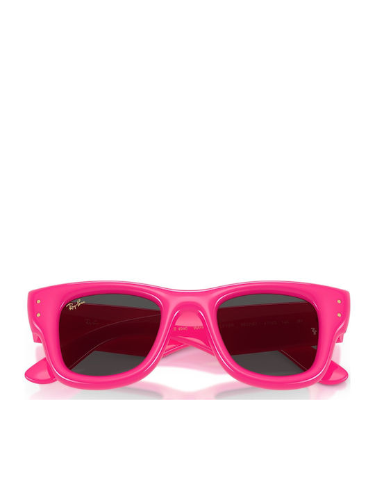 Ray Ban Wayfarer Unisex Sonnenbrille mit Rosa Kunststoff Gestell und Rosa Linse Rb4940 6832/87