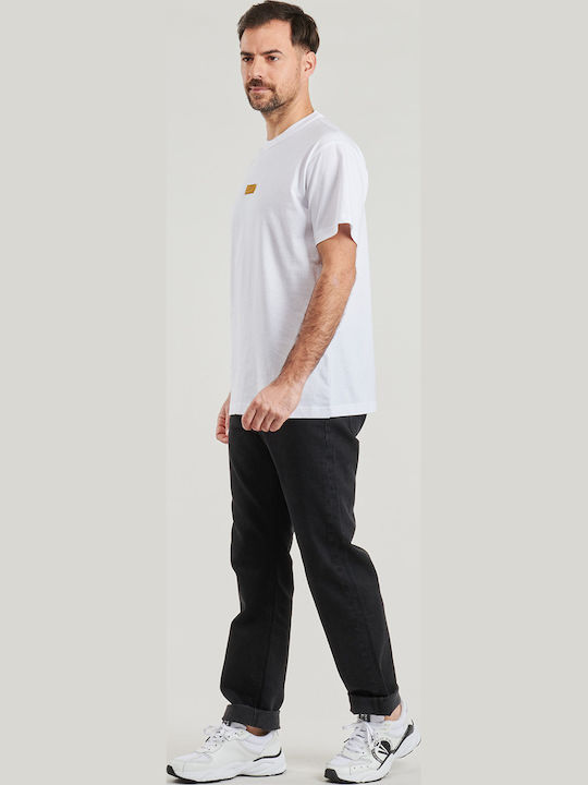 T-shirt White