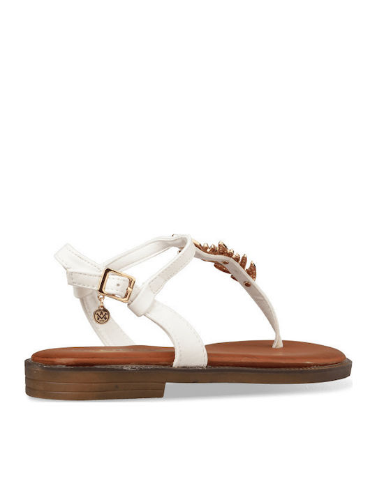 Women's Flat Sandals in White Color