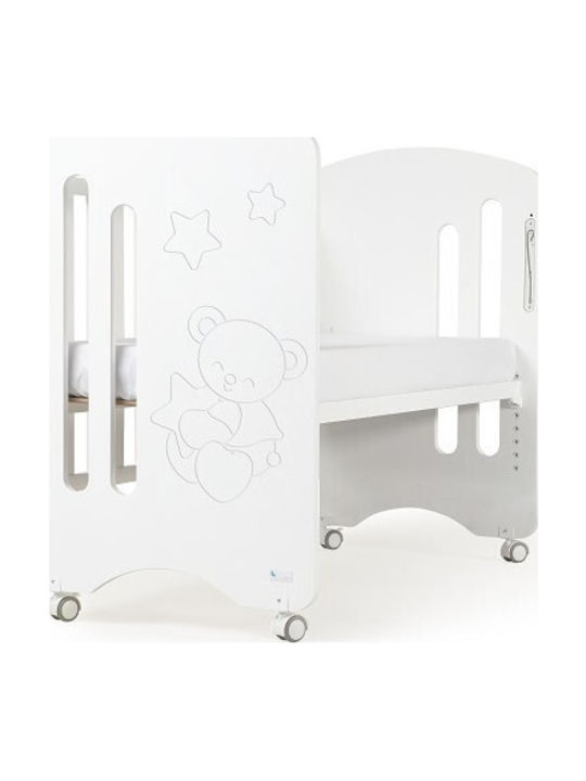 Interbaby Lovely White Baby Crib with Wheels