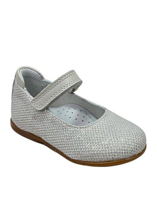 Arties Kids Ballerinas with Hoop & Loop Closure White