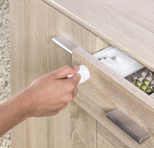Reer Cabinet & Drawer Lock with Magnet made of Plastic in White Color 1pcs