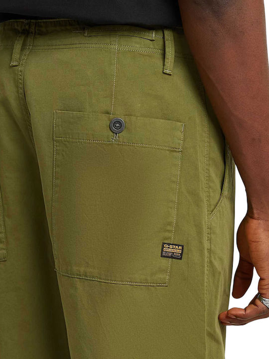 Pleated Hose Chino in Entspannter Passform Green