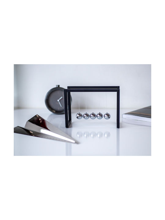 Philippi Ballance Ball Game Newton's Cradle for Office Decoration from Metallic 16x8x11cm in Black color