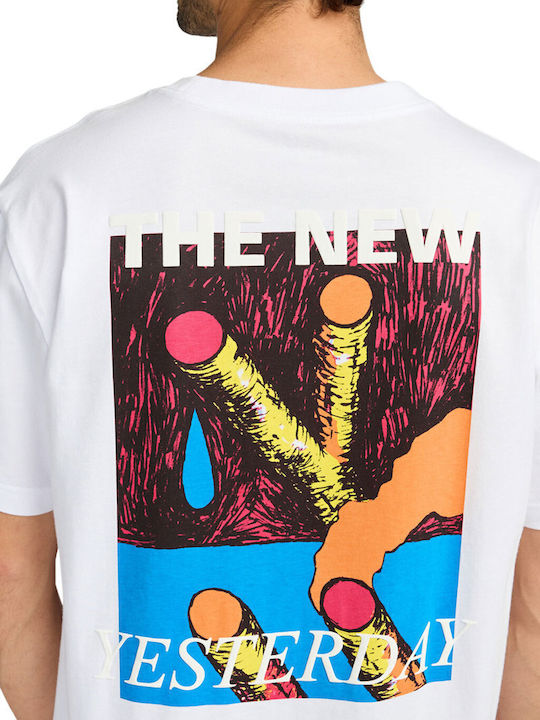 T-shirt White