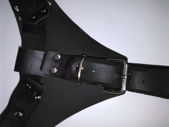 Bdsm Gurtzeug Strap-Ons Leder Mit Einer Öffnung