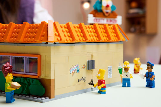 LEGO Icons The Simpons Krusty Burger За 18+ Години 1635 Бройки