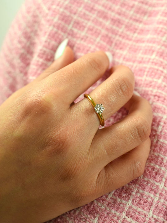 Gold Single Stone Ring 18K Moissanite Gold Single Stone Ring 18K Moissanite