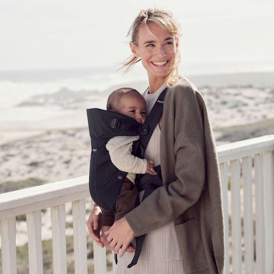 BabyBjorn Classic Carrier Mini 3D Jersey Light Beige with Maximum Weight 11kg