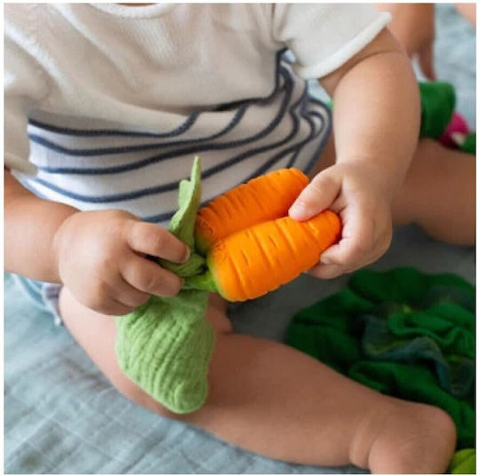 Oli&Carol Cathy The Carrot Teether Ring for Teething made of Rubber for 0 Months+
