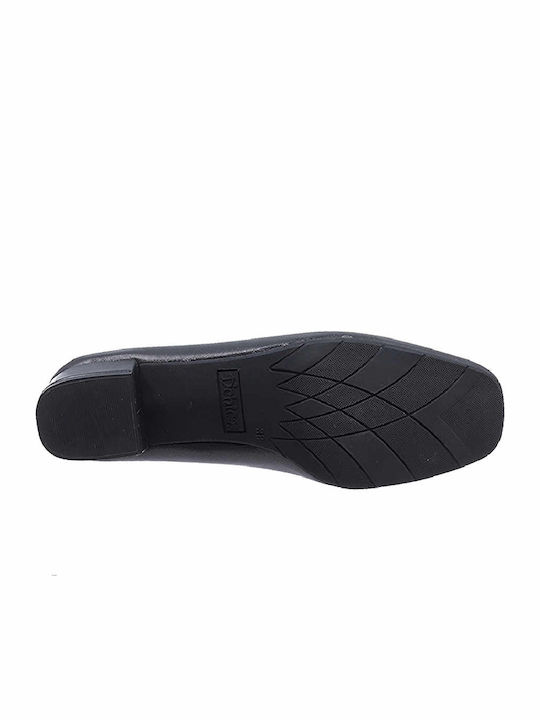 Leather Women's Moccasins in Black Color