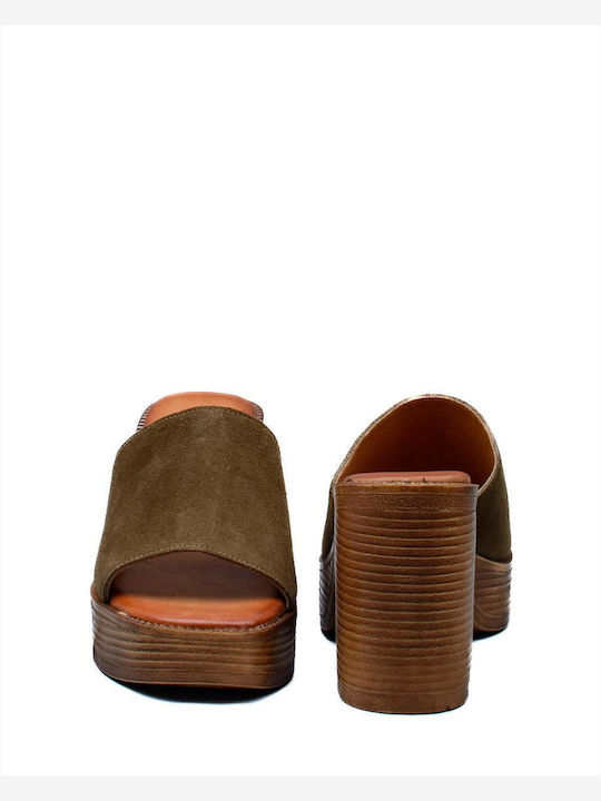 Leather Mules with Heel in Green Color