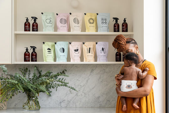 Kit & Kin Scutece cu bandă adezivă Eco-Friendly Hypoallergenic Nr. 3 pentru 6-10kg 32buc