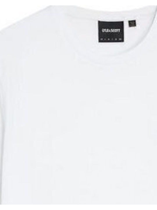 T-shirt White