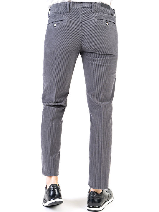Trousers in Slim Fit Grey