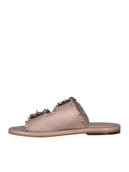 Women's Flat Sandals in Pink Color