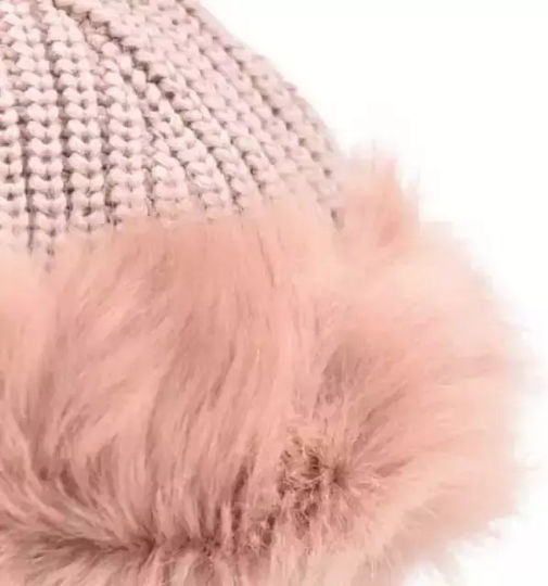 Pom Pom Beanie Beanie Knitted in Pink color
