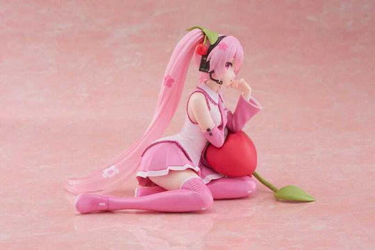 Taito Corporation Sakura Figurină