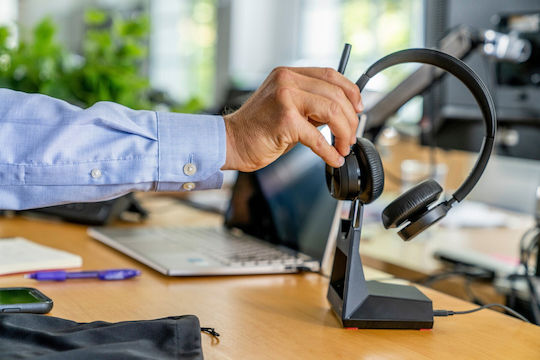 Poly Voyager 4320 VOIP Headset (77Z00AA)