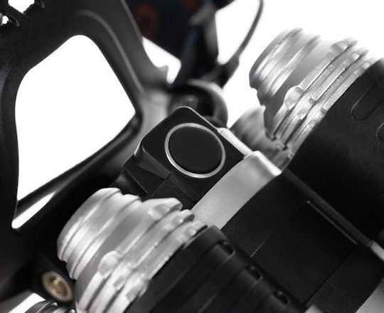 Lanternă frontală premium Idealstore, material din aluminiu, 5 LED-uri, 4 moduri de iluminare, baterie de 6800mAh, unghi de înclinare de 90 de grade, încărcător de perete, rezistentă la șocuri și apă