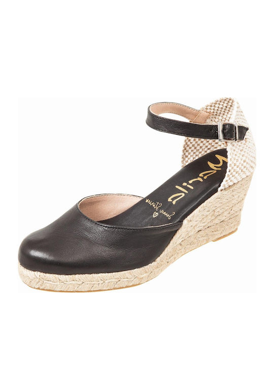 Marila Footwear