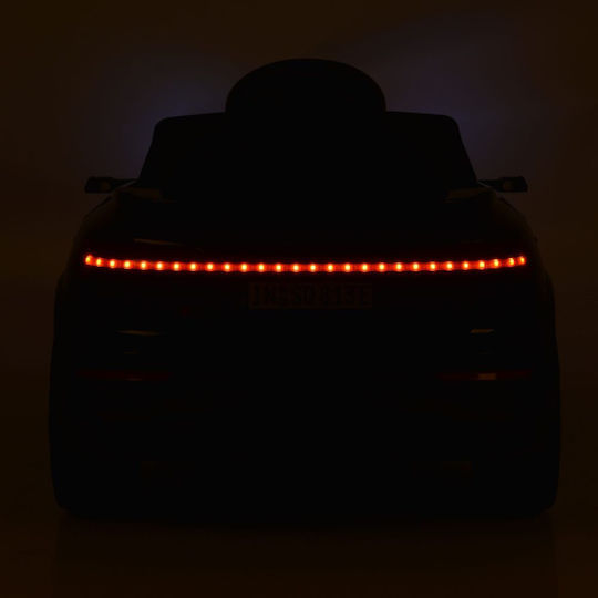 Audi SQ8 Μονοθέσιο με Τηλεκοντρόλ Τύπου 12 Volt Λευκό για 3+ Ετών