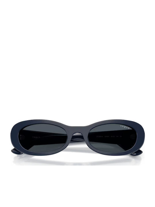 Vogue Damentragen Sonnenbrillen mit Blauer Horn umrandeter Rahmen und Grauen Gläser VO5582S 324087