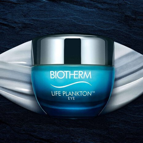 Biotherm Life Plankton Ενυδατική & Αντιγηραντική Κρέμα Ματιών κατά των Μαύρων Κύκλων με Υαλουρονικό Οξύ & Βιταμίνη C 15ml